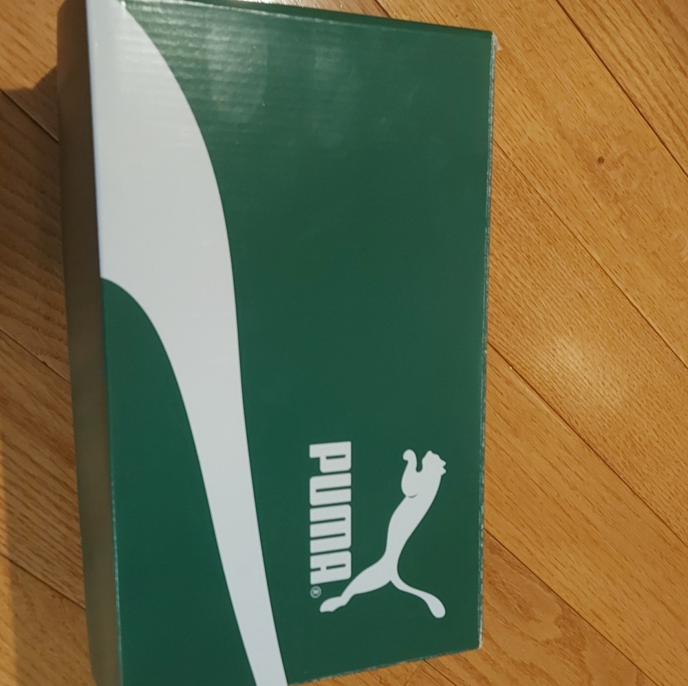 Puma shoes - Picture 3 of 7